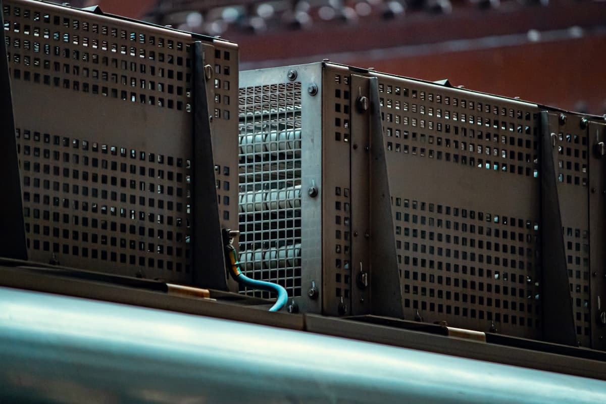 Nexus Compute 2x NVIDIA L40S 2U Compact Fine-Tuning Server hardware detail 1